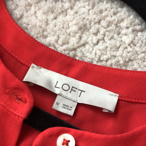 Loft button down shell, size M - Picture 2 of 3